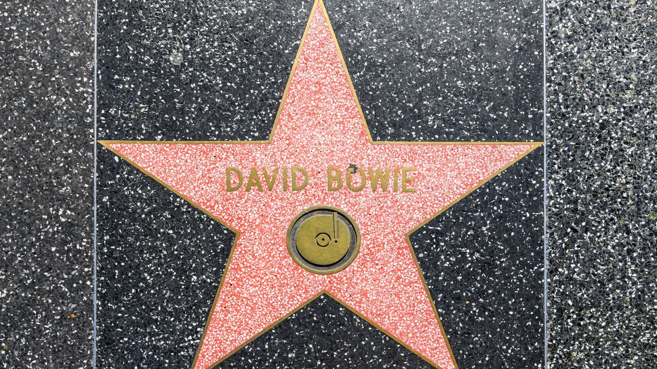 NFT : la collection dédiée à David Bowie sur OpenSea