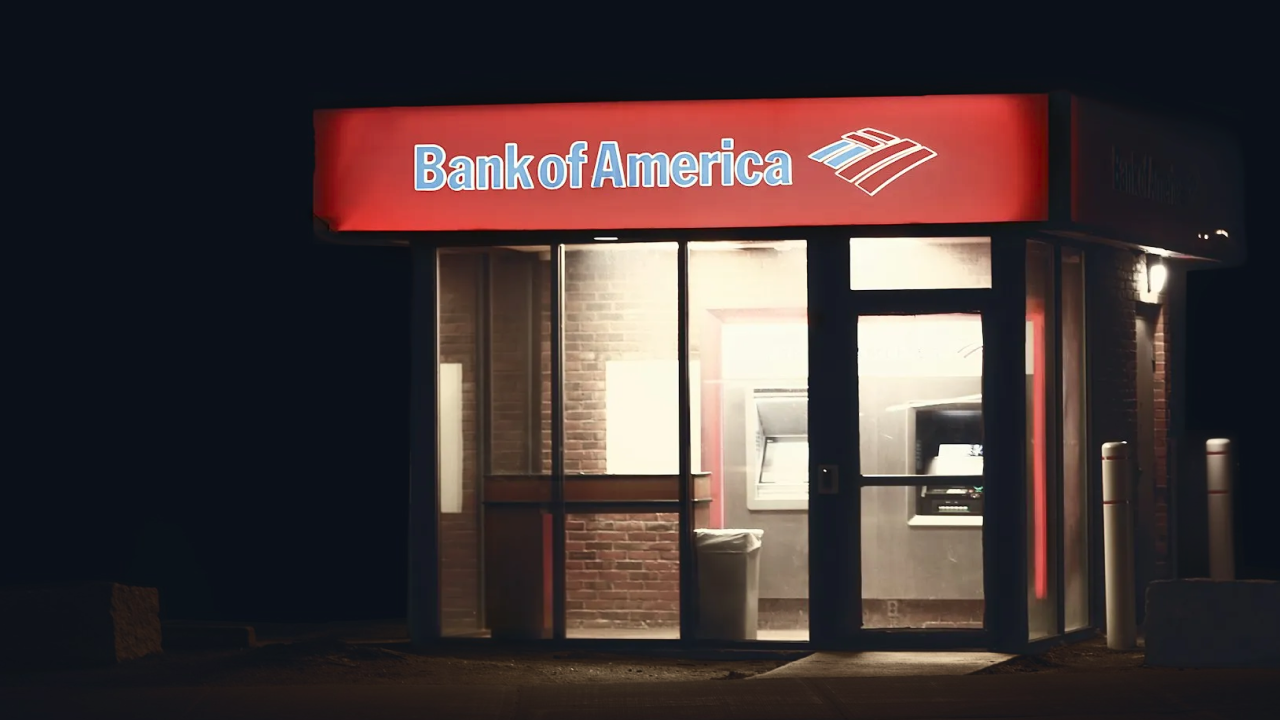 Banche USA in rosso, crypto in verde: il punto